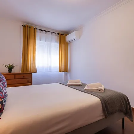 Noronha 37 Алмада